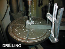 Employment of the clamp for drilling 